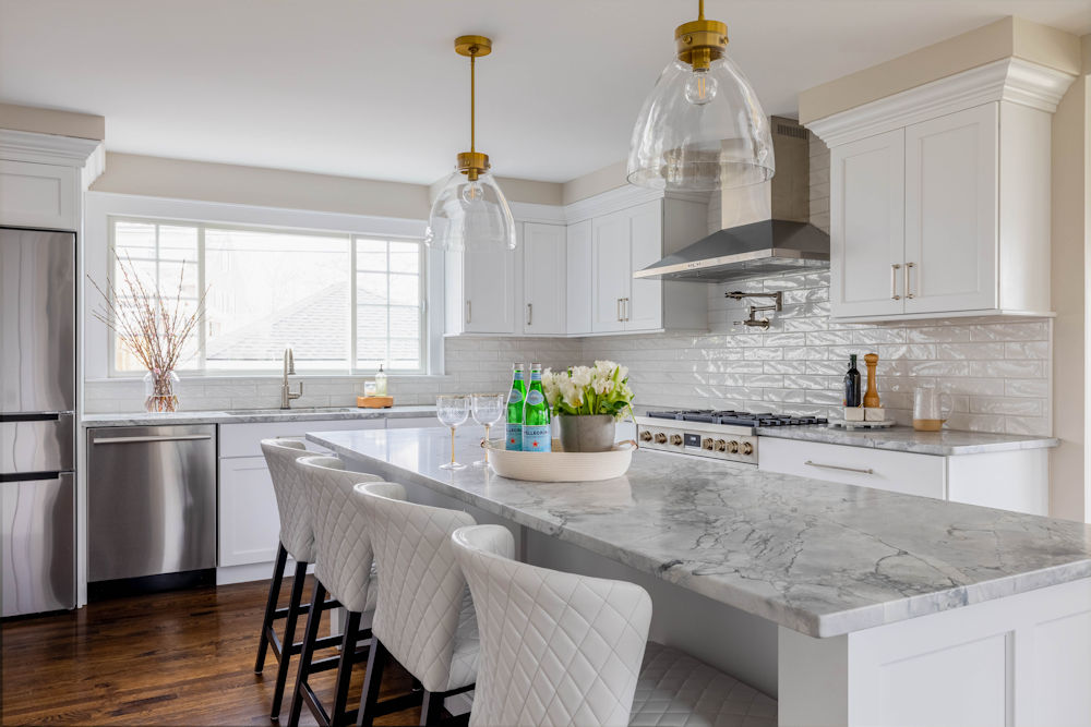 Medford Kitchen Remodel with White Cabinets Quartzite Countertops