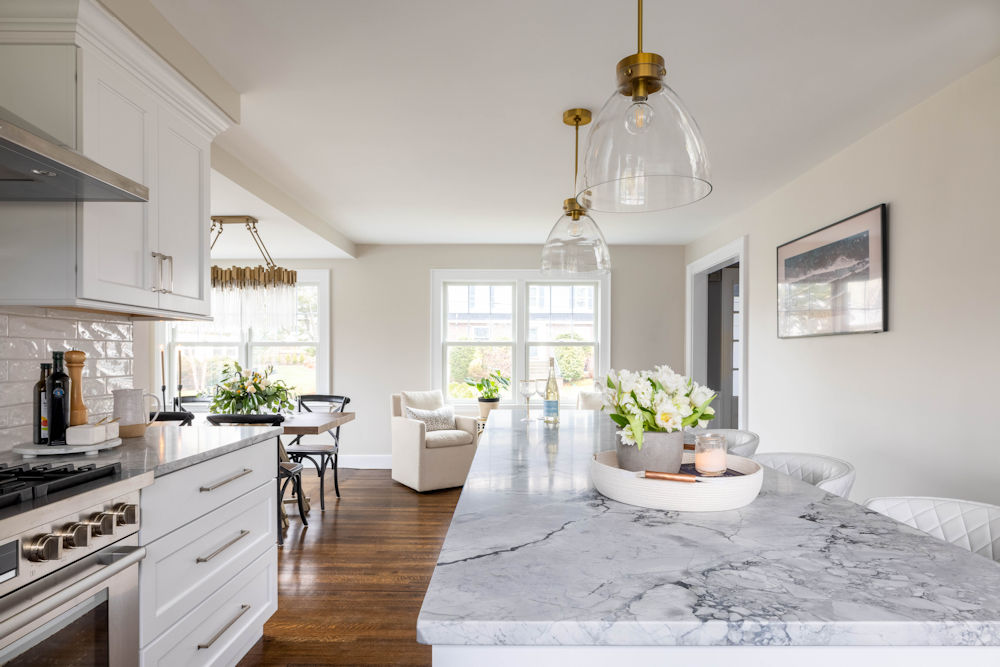 Medford Kitchen Remodel with White Cabinets Quartzite Countertops