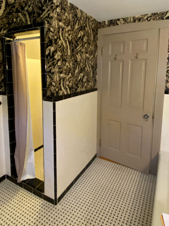 BEFORE Melrose Bathroom Remodel
